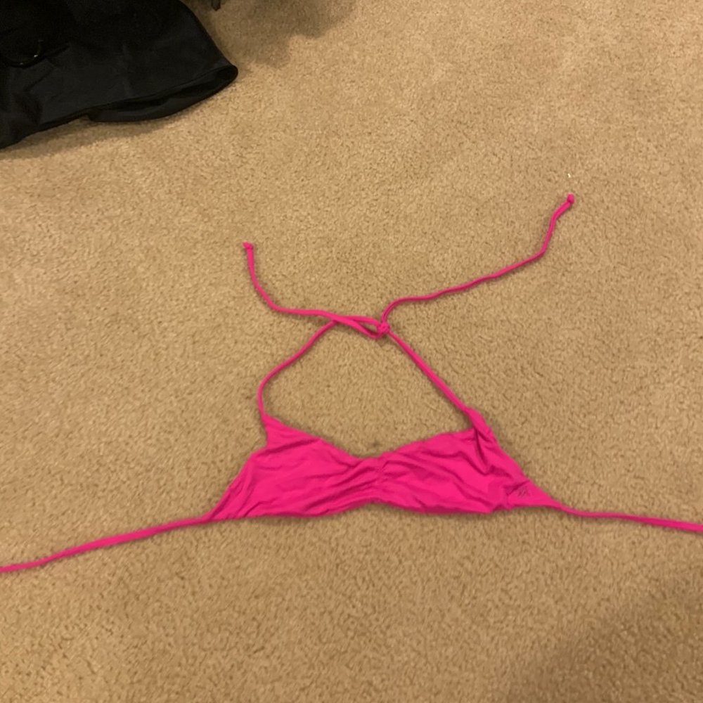 billabong swim top
